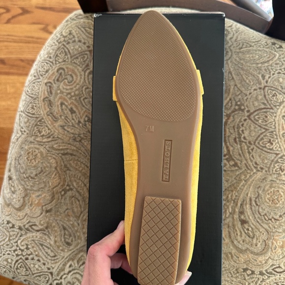 Talbots Suede Flats - Picture 2 of 4
